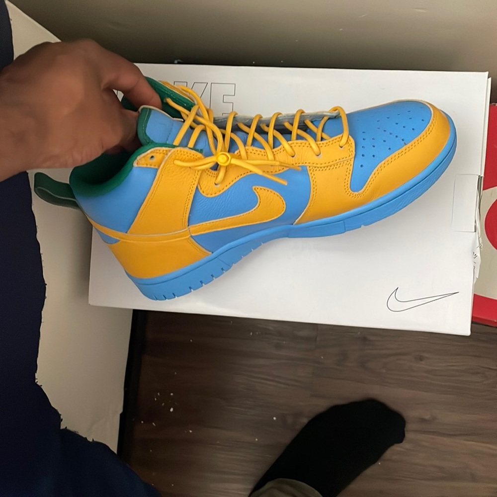Nike shoes